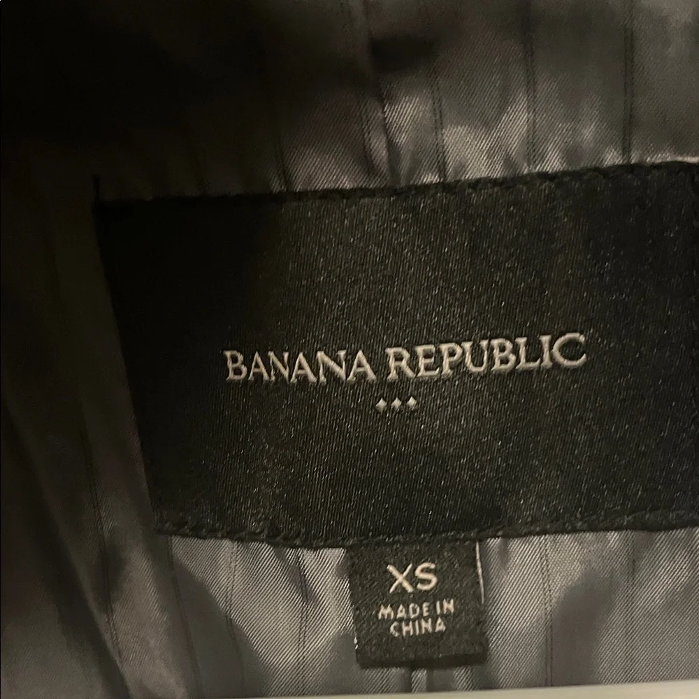Banana Republic Black Jacket - Picture 2 of 3